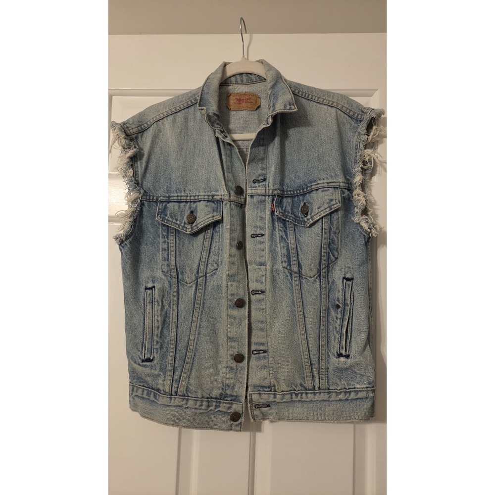 VTG 1987 Levi's Type III Trucker Denim Vest Made In USA 100% Cotton Mens Large